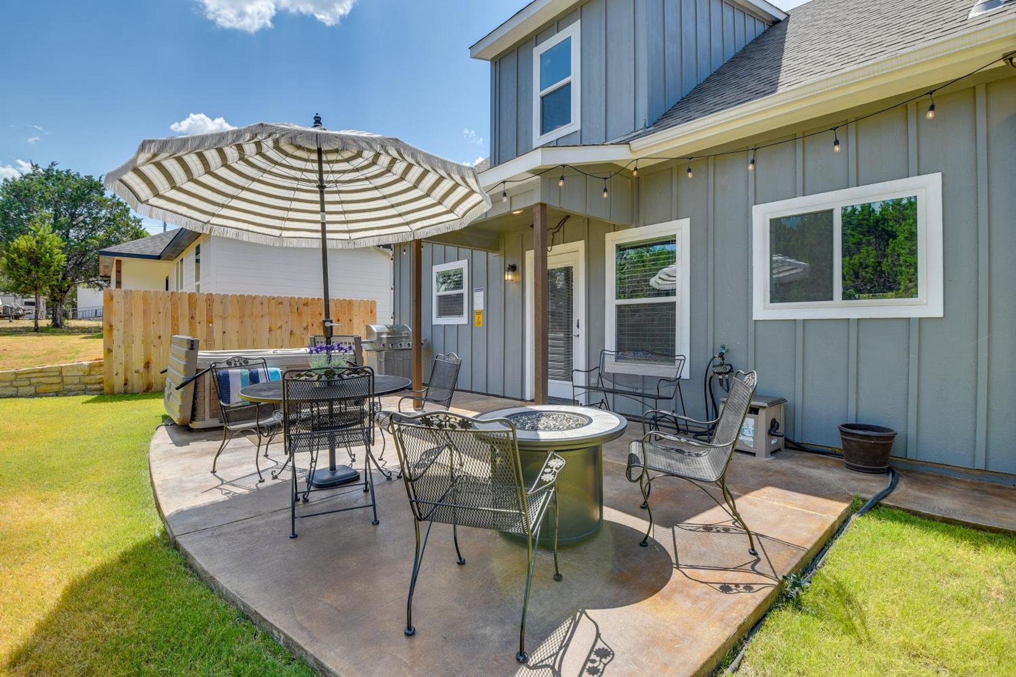 Granbury Home With Hot Tub And Furnished Patio! Exteriör bild